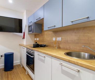 Studio to rent - Photo 4