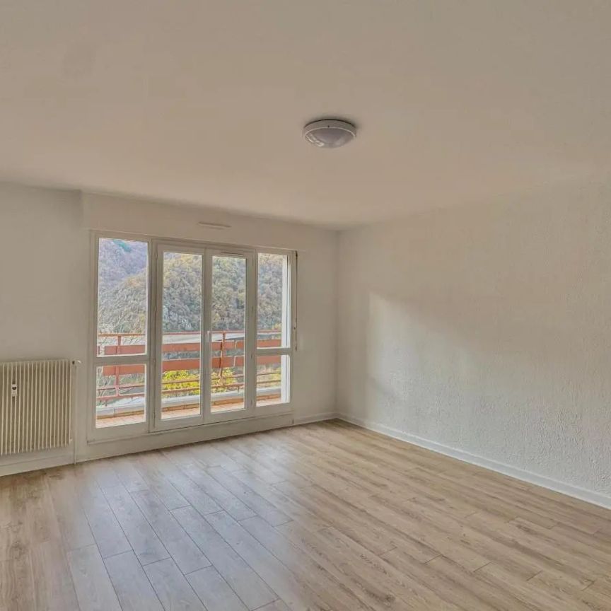 Appartement à louer 4 pièces 104.9m² - Photo 1