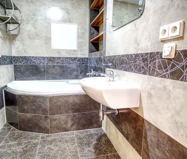Pronájem bytu 1+kk, garsoniery 32 m², Hradec Králové - Photo 6