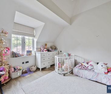 4 bedroom detached house to rent - Photo 4