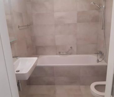 Bel appartement situé dans une nouvelle construction - Proche du M1 - Photo 6