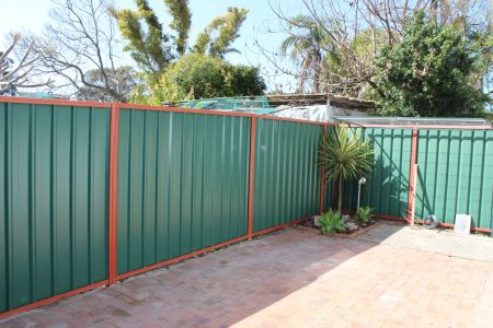 4/37 Karimbla Road, Miranda NSW 2228 - Photo 2
