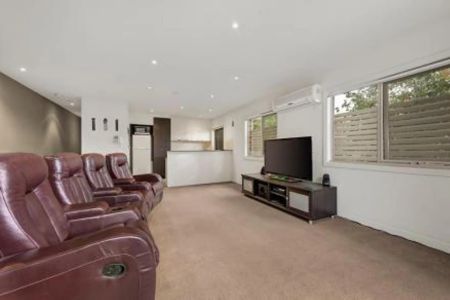 Unit 18/60 Harp Road, Kew East. - Photo 3