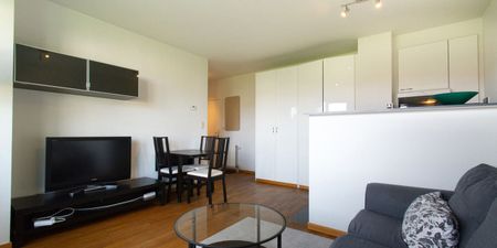 Studio te huur in Oudergem voor € 1.050 met 1 slaapkamer - Photo 3