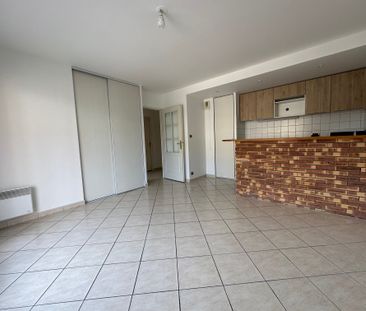 Location Appartement 1 pièce 36m² LIMOGES 87000 - Photo 3