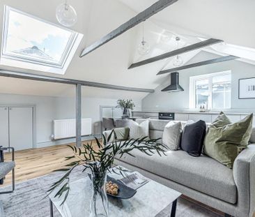 2 bedroom semi-detached house to rent - Photo 6