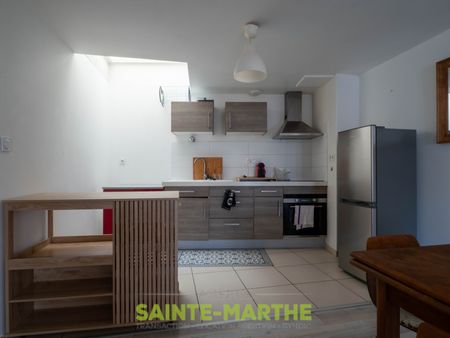 A LOUER - T2 Meublé Centre Ville - Photo 2