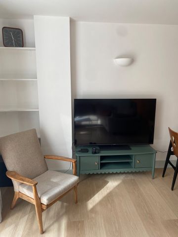 2 Bed Flat, Nacovia House, SW6 - Photo 3