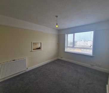 3 bedroom apartment to rent - Photo 1