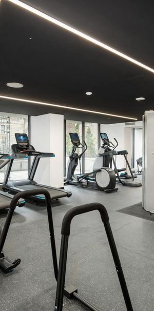 Studio - 2100 Boulevard De Maisonneuve West, Montréal - Photo 1
