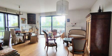 Appartement te huur in Sint-Lambrechts-Woluwe voor € 1.800 met 2 slaapkamers - Photo 2