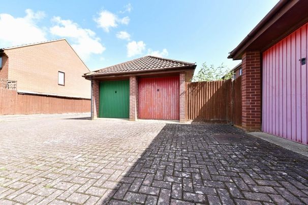 2 bedroom semi-detached house to rent - Photo 1