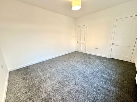 Baldwin Avenue, Knightswood, Glasgow, G13 2JY - Photo 2