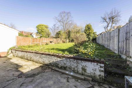 House share to rent - Photo 2