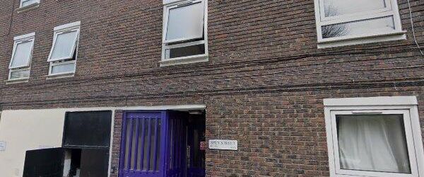 2 Bed Maisonette, Spey Street, E14 - Photo 1