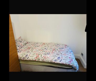 3 Bed Flat, Belvedere Buildings, SE1 - Photo 5
