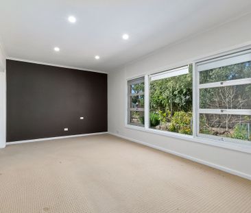 Spacious & Comfortable Living in a Convenient Location - Photo 2