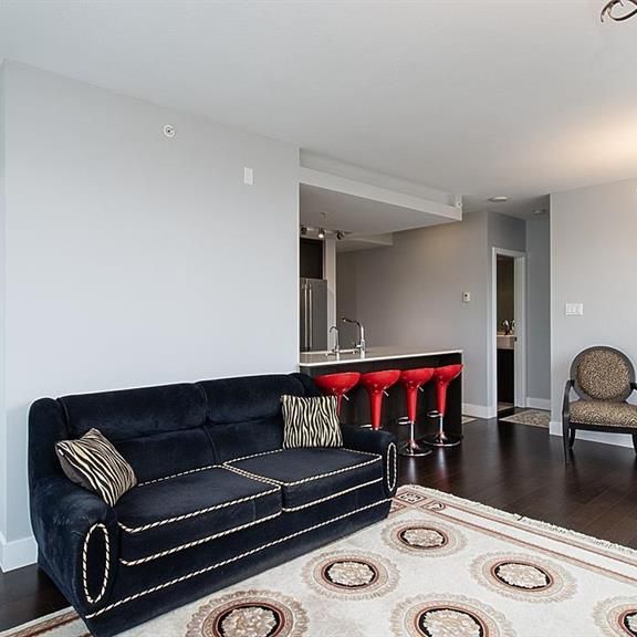 158 W 13th St #902 - Photo 1