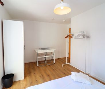 Room in a Shared Flat, Bevan Court, E3 - Photo 2