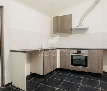 Woning te huur in Charleroi voor € 700 met 2 slaapkamers - Foto 6