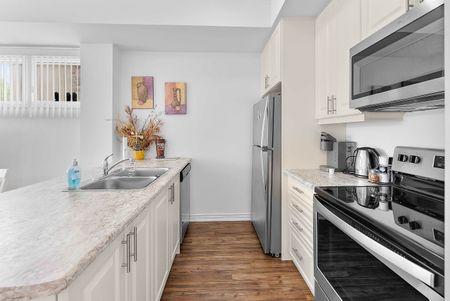 For Lease - 5014 Serena Drive Unit# #18, Lincoln, Ontario - Photo 3