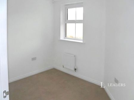 2 bedroom apartment to rent Chepstow Drive, Bourne, Lincolnshire, PE10 - Photo 3