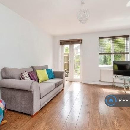 2 bedroom semi-detached house to rent - Photo 1