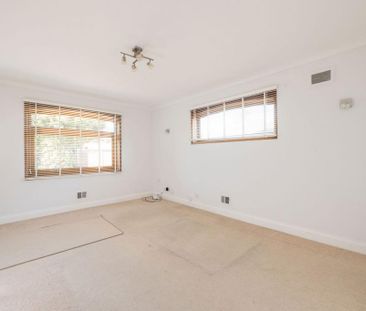 4 bedroom detached house to rent - Photo 6
