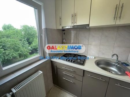 Inchiriere garsoniera moderna, in Ploiesti, zona Paltinis - Fotografie 4