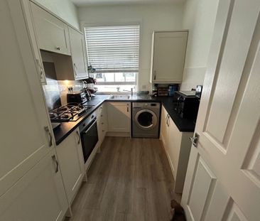 1 bedroom property to rent Park Crescent, Worthing, BN11 - Photo 3