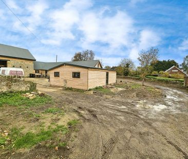 2 bedroom barn conversion to rent - Photo 5