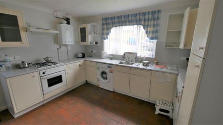 5 bedroom house share to rent - Photo 5