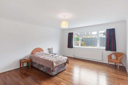 Hayes Way, Beckenham, BR3 - Photo 4