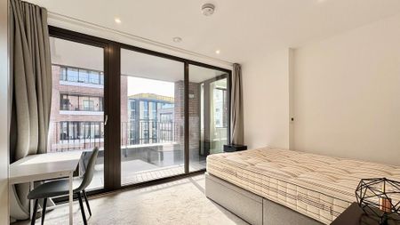 3 bedroom flat to rent - Photo 2