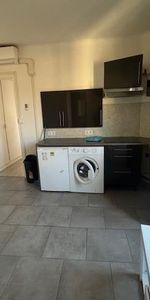 Location Appartement 2 pièces 29m² SETE 34200 - Photo 4