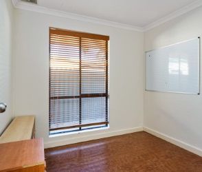 4x1 Family Home With Pool! - Photo 3