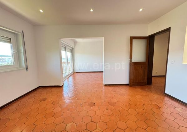Apartamento T3 em Coimbra