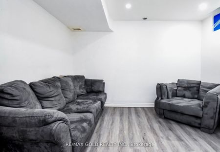 For Lease - 77 Tumblewood Place, Welland, Ontario - Photo 3