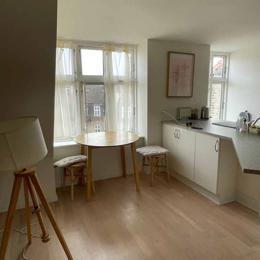 Janus La Cours Gade 7, 5. tv. 8000 Aarhus C - Photo 1