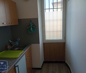 Location Appartement 1 pièce 20m² L ISLE SUR LA SORGUE 84800 - Photo 3