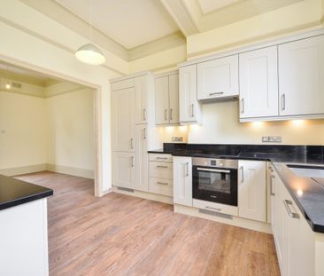 3 bedroom terraced house to rent - Photo 3