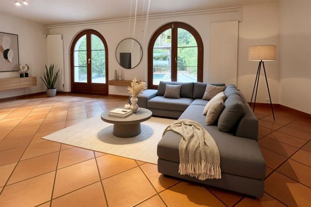 For rent – Magnificent Duplex in a 7.5-room village house – 260 m² – Heated swimming pool – Trélex (Nyon) - Photo 1