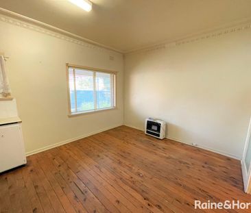 4/23 Tucker Street, Turvey Park, NSW 2650 - Photo 3