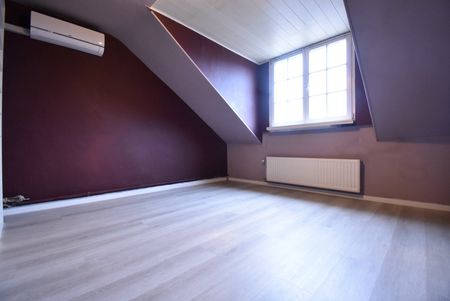 Knap gerenoveerde rijwoning met drie slaapkamers en onderhoudsvriendelijke tuin in centrum Sint-Truiden - Foto 4