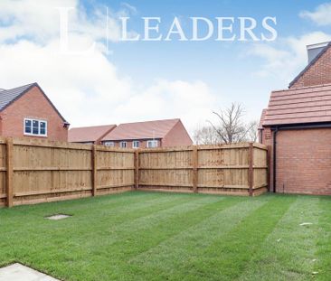 3 bedroom detached house to rent - Photo 3