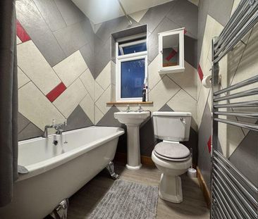 2 bedroom terraced house to rent - Photo 6