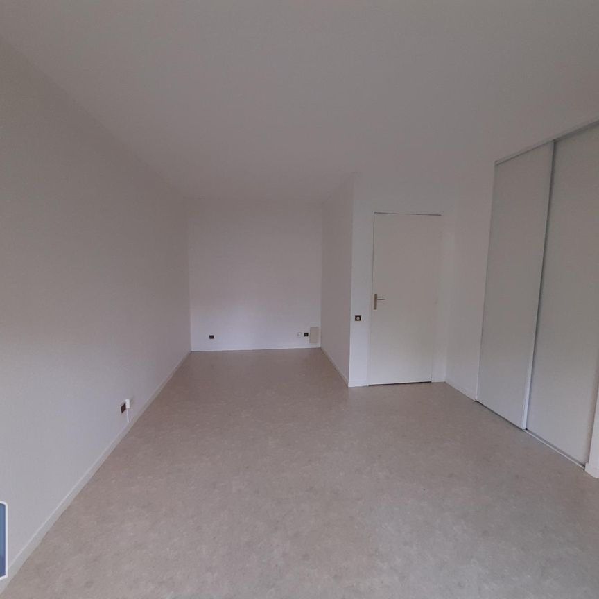 Location Appartement 1 pièce 33m² PAU 64000 - Photo 1