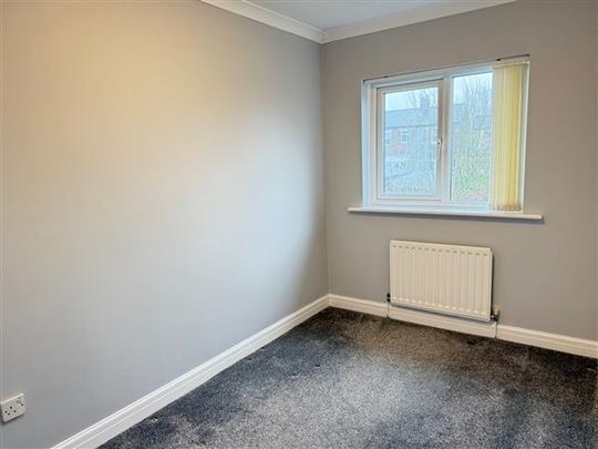 2 Bedroom Town House For Rent in Marston Close, Failsworth, Manchester - Photo 1