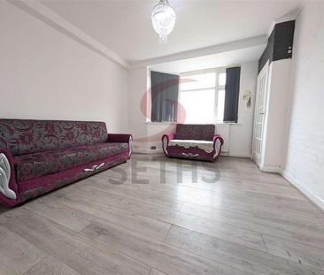 Rotherby Avenue, Rushey Mead, Leicester, LE4 - Photo 6