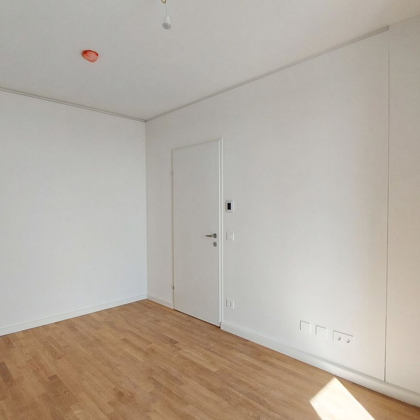 Rooftop Living bei der U1 Kagran – TOWER HOMES - Photo 1